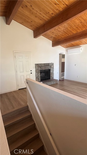 32375 Scandia Dr, Running Springs, CA 92382