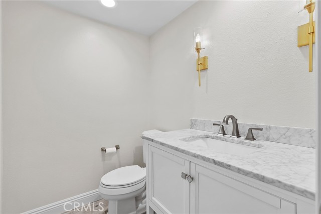 2720 Hilltop Drive, Newport Beach CA: https://media.crmls.org/medias/84e617ad-ef4e-47b5-9e49-4a05a4f3a1d7.jpg