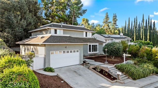 Detail Gallery Image 1 of 65 For 8788 Moorcroft Ave, West Hills,  CA 91304 - 5 Beds | 4 Baths