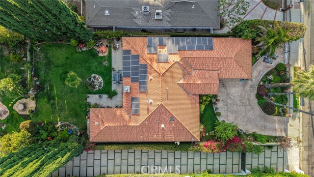 Detail Gallery Image 3 of 62 For 18760 Wells, Tarzana,  CA 91356 - 5 Beds | 4 Baths