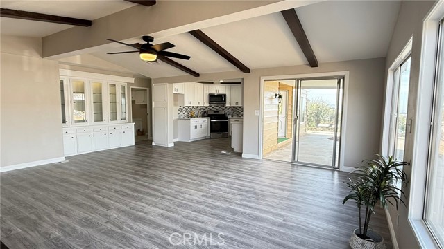 Detail Gallery Image 10 of 31 For 10079 Chisholm, Cherry Valley,  CA 92223 - 2 Beds | 2 Baths