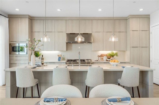 211 Wild Flower, Lake Forest CA: https://media.crmls.org/medias/84e894b3-41b4-45a9-93b5-d48ae1daaaa2.jpg