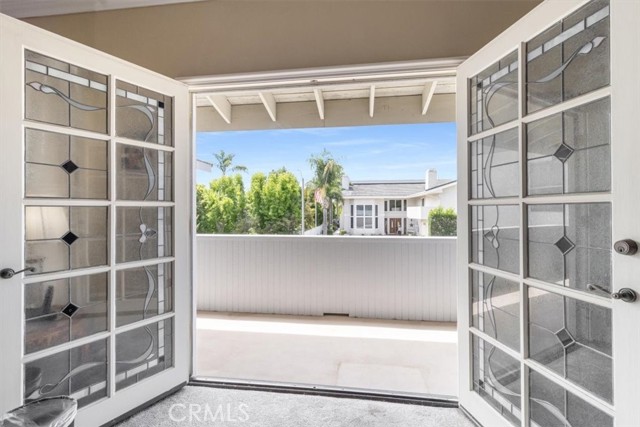 Detail Gallery Image 30 of 42 For 17182 Hillside Cir, Huntington Beach,  CA 92649 - 5 Beds | 4/1 Baths