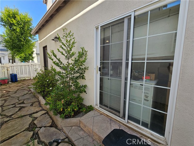 Detail Gallery Image 15 of 18 For 53 Middlebury Ln, Irvine,  CA 92620 - 3 Beds | 2/1 Baths