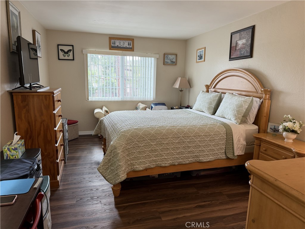 2599 Walnut #205