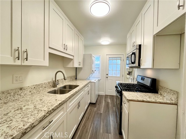 Detail Gallery Image 7 of 15 For 641 W Glenoaks Bld a,  Glendale,  CA 91202 - 1 Beds | 1 Baths