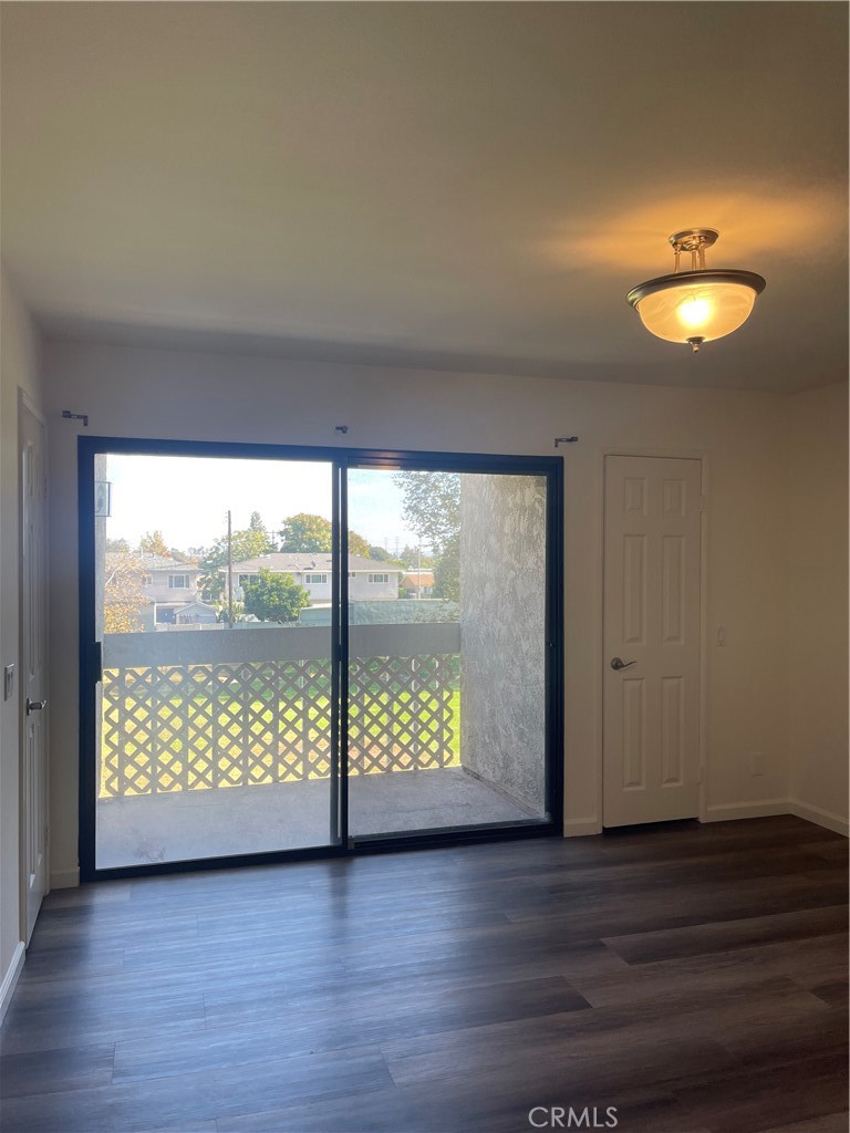 MLS #OC25252028 image #7