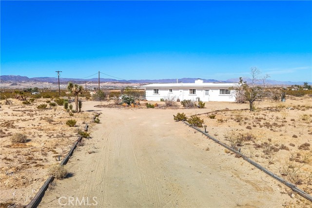 Image 3 for 3025 Bluegrass Ave, 29 Palms, CA 92277