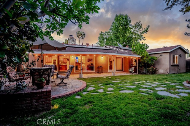 23426 Berdon Street photo 3