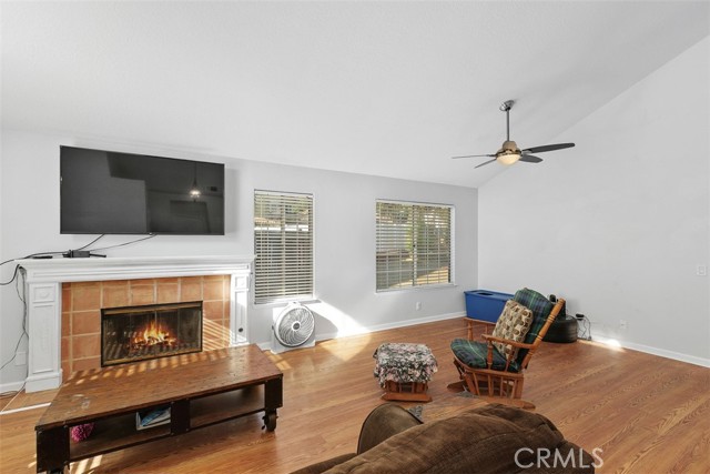 40169 Los Olivos Court, Murrieta CA: https://media.crmls.org/medias/84edd962-c446-4f2d-8650-ec23ee7b10b0.jpg