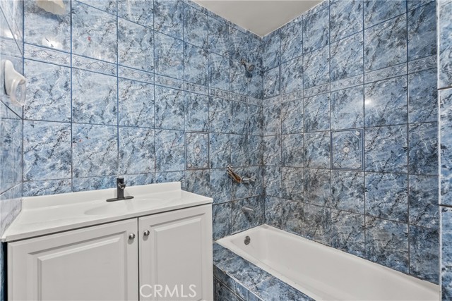 Detail Gallery Image 26 of 58 For 12924 Sproule, Sylmar,  CA 91342 - 4 Beds | 3 Baths