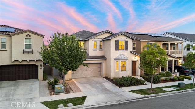 287 Barnes Road, Tustin CA: https://media.crmls.org/medias/84ee67a7-f284-4f67-9df0-e1235e05cd9f.jpg
