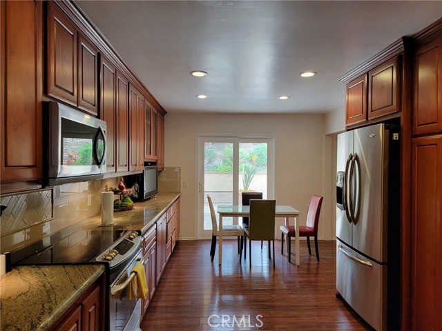 Detail Gallery Image 10 of 34 For 14302 Descanso Dr, Perris,  CA 92570 - 3 Beds | 2 Baths