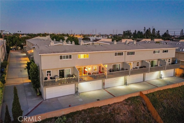 609 Meyer Lane, Redondo Beach, California 90278, 2 Bedrooms Bedrooms, ,1 BathroomBathrooms,Residential,Sold,Meyer,SB21203069