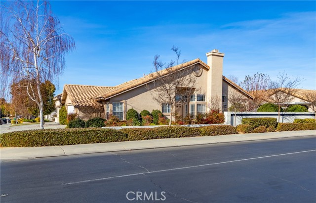 Detail Gallery Image 2 of 19 For 5985 Nw Warwick Hills Way, Banning,  CA 92220 - 3 Beds | 2 Baths