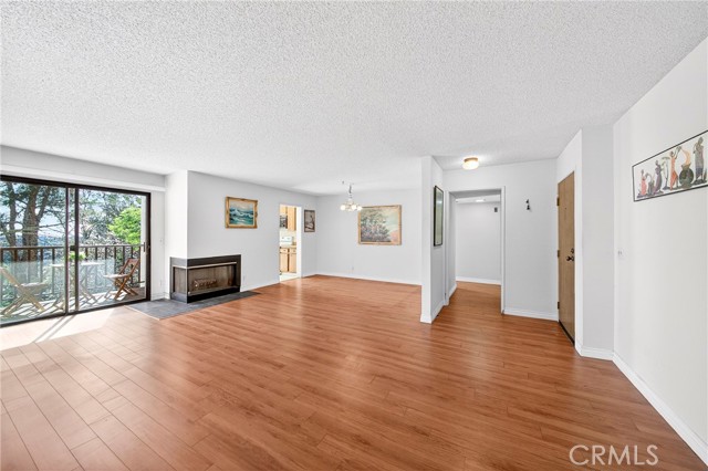 Detail Gallery Image 15 of 45 For 4210 via Arbolada #220,  Los Angeles,  CA 90042 - 2 Beds | 2 Baths