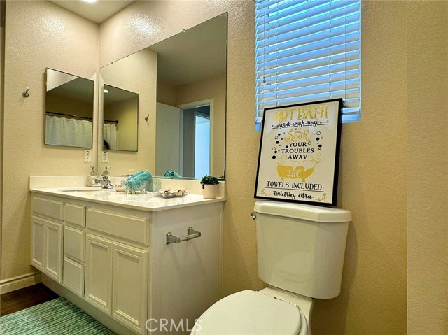 Detail Gallery Image 14 of 15 For 1011 Whimbrel Way, Perris,  CA 92571 - 4 Beds | 2/1 Baths