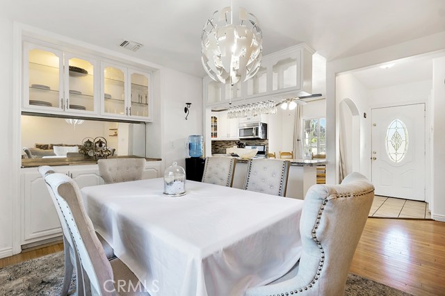 7708 Penfield photo 13