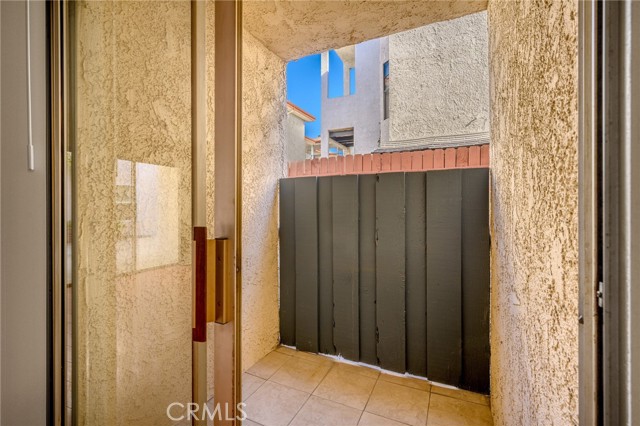 Detail Gallery Image 11 of 23 For 409 Burchett #119,  Glendale,  CA 91203 - 1 Beds | 1 Baths