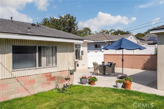 2708 183rd Street, Redondo Beach, California 90278, 3 Bedrooms Bedrooms, ,1 BathroomBathrooms,Residential,For Sale,183rd,SB25233355