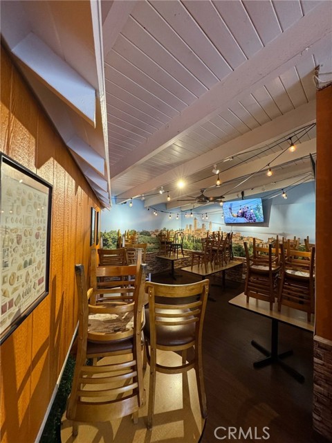 124 E Lincoln Ave, Orange CA: https://media.crmls.org/medias/84f8bd40-87c7-40c1-ac37-80bbb59522ea.jpg