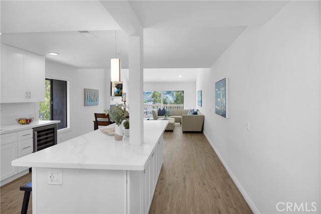 Detail Gallery Image 9 of 37 For 64 Sea Island Dr, Newport Beach,  CA 92660 - 2 Beds | 2 Baths