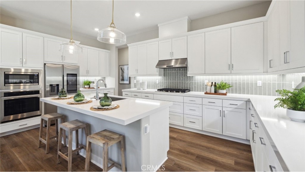 24531 Via La Sombrilla