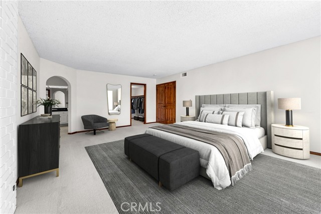 Detail Gallery Image 4 of 39 For 6222 Riviera Cir, Long Beach,  CA 90815 - 2 Beds | 2 Baths