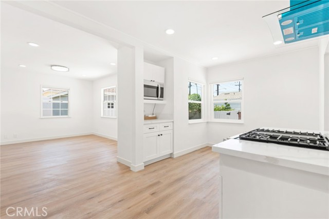 2704 184th Street, Redondo Beach CA: https://media.crmls.org/medias/84fbbefc-bd31-4003-9639-d2e33153809e.jpg