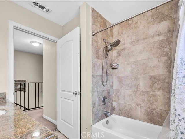 10316 S San Pedro Street, Los Angeles CA: https://media.crmls.org/medias/84fbc92b-e65a-441b-a12f-8ce1015aaf29.jpg