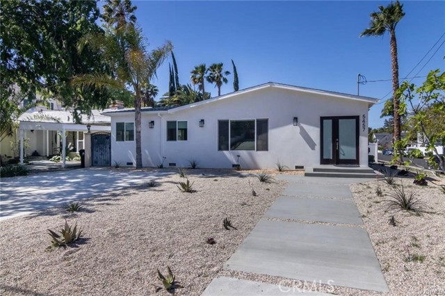 5457 Beckford Avenue, Tarzana CA: https://media.crmls.org/medias/84fe1641-bf5a-4618-b3f8-95e81d84aff4.jpg