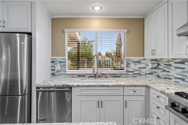 Detail Gallery Image 17 of 68 For 41164 Carmel, Palmdale,  CA 93551 - 4 Beds | 3 Baths