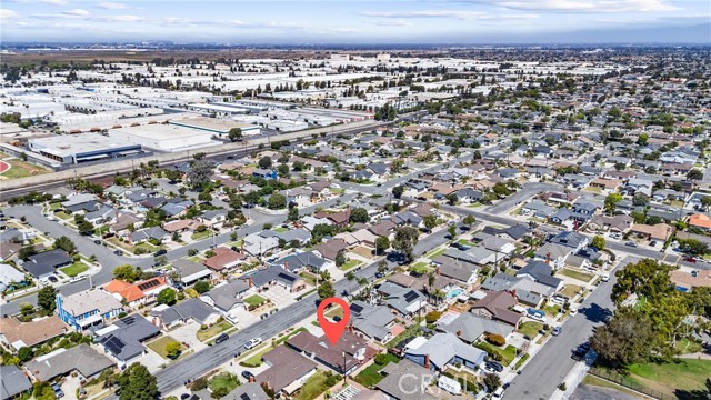 Detail Gallery Image 27 of 28 For 15762 Plymouth Lane, Huntington Beach,  CA 92647 - 5 Beds | 2 Baths