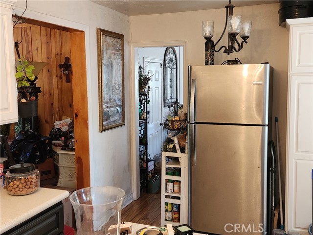 Detail Gallery Image 13 of 23 For 2164 Outer Hwy 2, Wrightwood,  CA 92397 - 2 Beds | 2 Baths