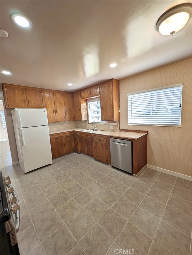 MLS #PI25243081 image #5