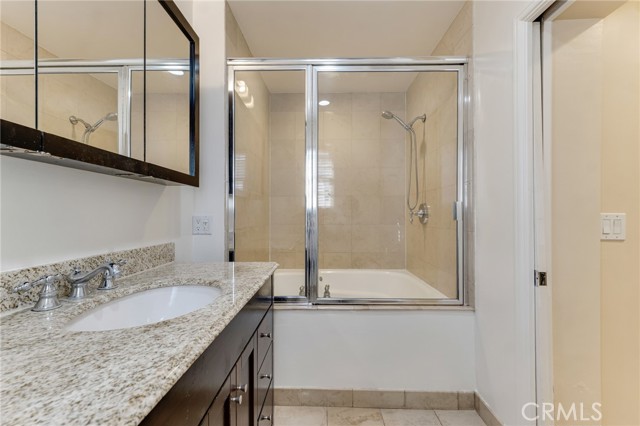 Detail Gallery Image 21 of 43 For 12829 Landale St, Studio City,  CA 91604 - 3 Beds | 2 Baths