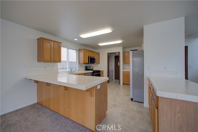 1831 Berkeley Way, Santa Maria CA: https://media.crmls.org/medias/850260e3-e44f-4053-a51c-bb76678418ca.jpg