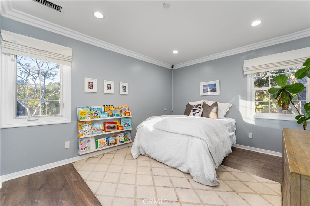 MLS #NP25267617 image #20