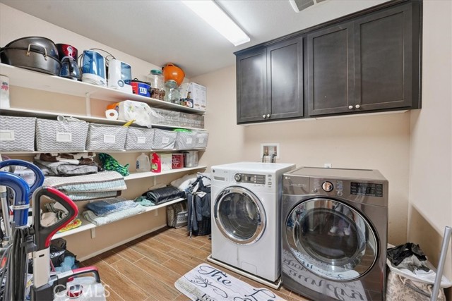 Detail Gallery Image 28 of 43 For 1411 Chinaberry, Beaumont,  CA 92223 - 4 Beds | 3 Baths