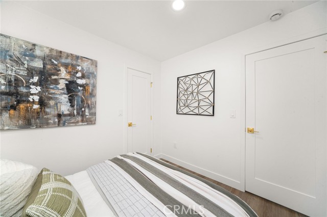 2124 W Flower Avenue, Fullerton CA: https://media.crmls.org/medias/85042fed-93c0-4784-9dde-c1638ac62124.jpg