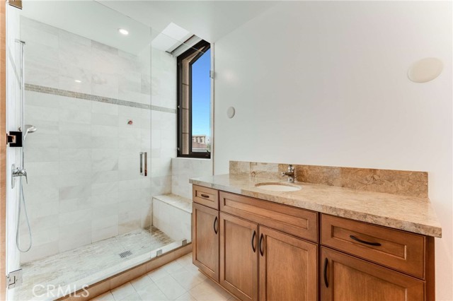 345 E Colorado Boulevard, Pasadena CA: https://media.crmls.org/medias/85044b27-5838-4ca3-8e1e-09797454e278.jpg