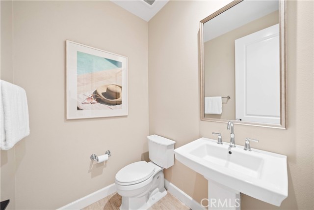 Detail Gallery Image 42 of 75 For 210 Canvas, Irvine,  CA 92620 - 4 Beds | 3/1 Baths