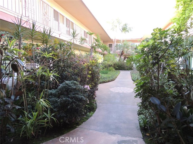 Detail Gallery Image 21 of 26 For 819 E 4th #1,  Long Beach,  CA 90802 - 1 Beds | 1 Baths