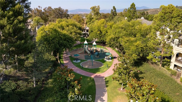 23 Belfort, Newport Coast CA: https://media.crmls.org/medias/85053564-79f5-4dea-a992-c8c5ae09ff94.jpg