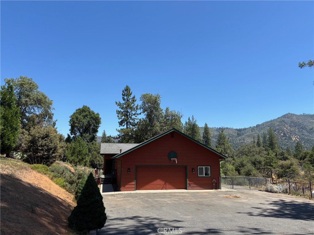 5906 Pine Top Drive