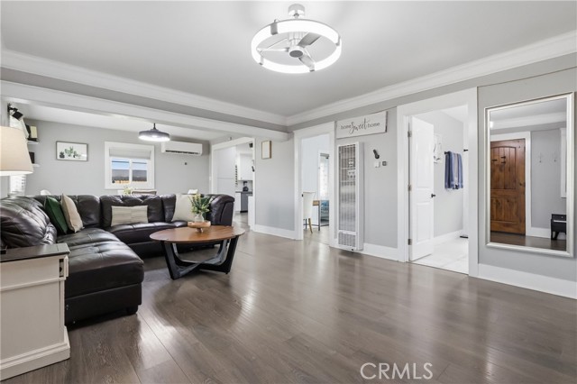 Detail Gallery Image 17 of 40 For 816 W 120th St, Los Angeles,  CA 90044 - 3 Beds | 1 Baths