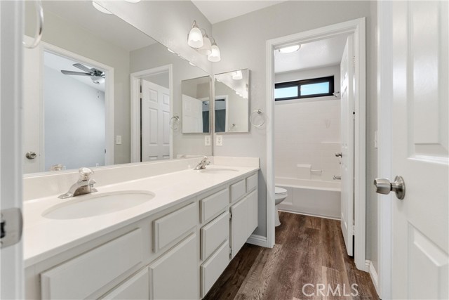 Detail Gallery Image 23 of 31 For 5809 Almond Valley Way, Lancaster,  CA 93536 - 4 Beds | 3 Baths