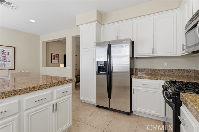 Detail Gallery Image 8 of 24 For 234 via Antonio, Newbury Park,  CA 91320 - 3 Beds | 2/1 Baths