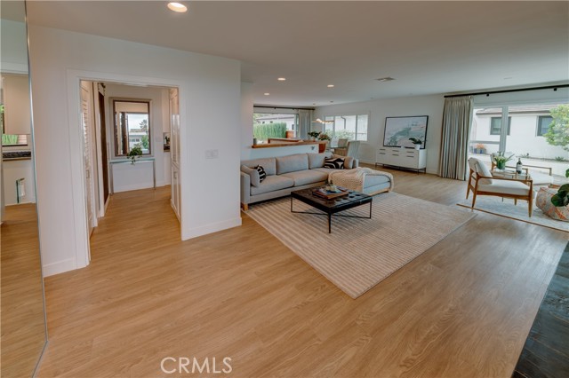 1806 Calle Leticia, San Clemente CA: https://media.crmls.org/medias/85067d98-e9dc-4d08-aabf-79092c6e5041.jpg