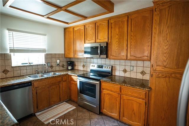 Detail Gallery Image 8 of 28 For 1185 Partridge Dr, Merced,  CA 95340 - 3 Beds | 2 Baths